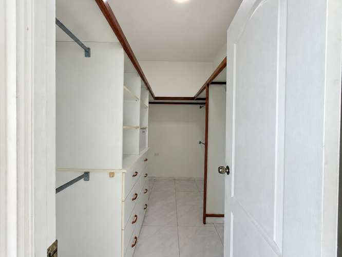 ALQUILER DE APARTAMENTO EN AVENIDA BALBOA  - Imagen 9