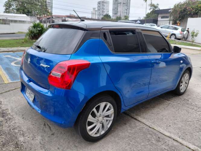 SUZUKI SWIFT 2023 AUTOMATICO - Imagen 5