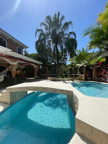 Casa de Lujo con Amplia Terraza y Piscina - Imagen 19