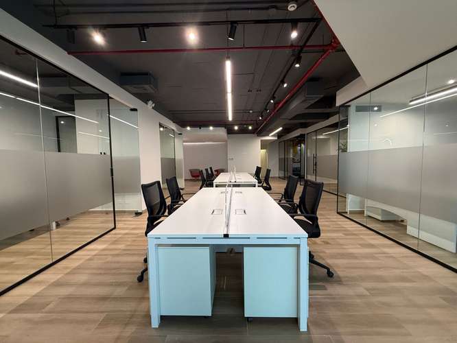 Oficina amoblada en alquiler Costa del Este Financial Park - Imagen 2