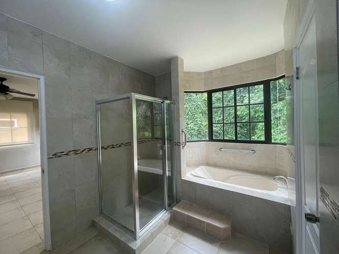 ALQUILER — CASA CON TERRAZA Y PATIO EN CLAYTON - Imagen 12