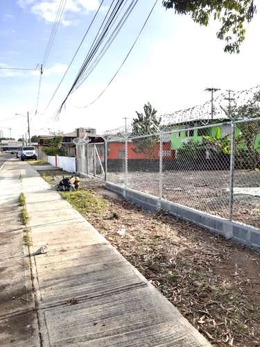 Oportunidad de Alquiler Comercial en Zona de Tráfico