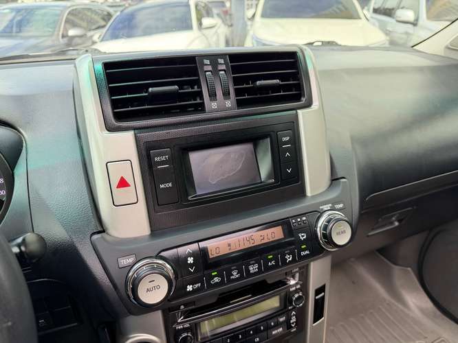 Toyota Land Cruiser Prado Vx 2011 - Imagen 16