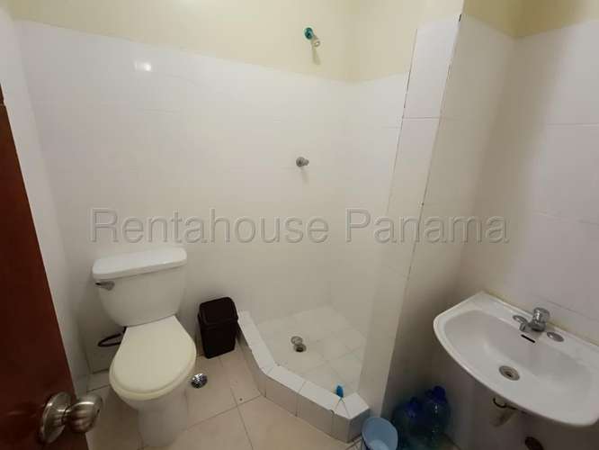 Alquiler de Apartamento en Punta Pacifica 27-3175CUR