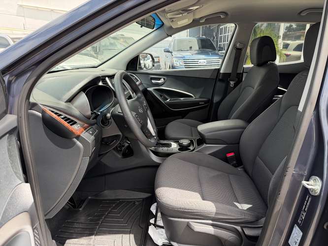 Hyundai Santa Fe 2017