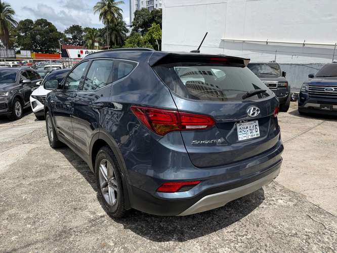 Hyundai Santa Fe 2017