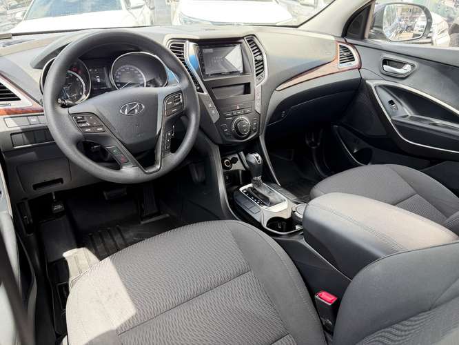Hyundai Santa Fe 2017