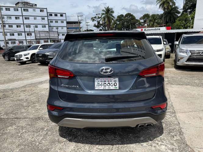 Hyundai Santa Fe 2017