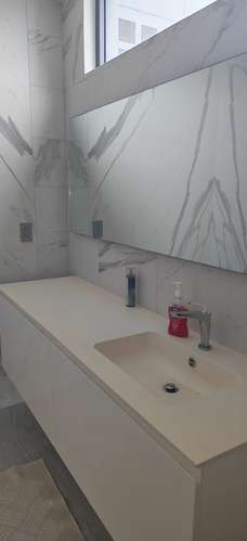 Se alquila apartamento de 2 Recamaras Amoblado en Ave. Balboa - Imagen 6