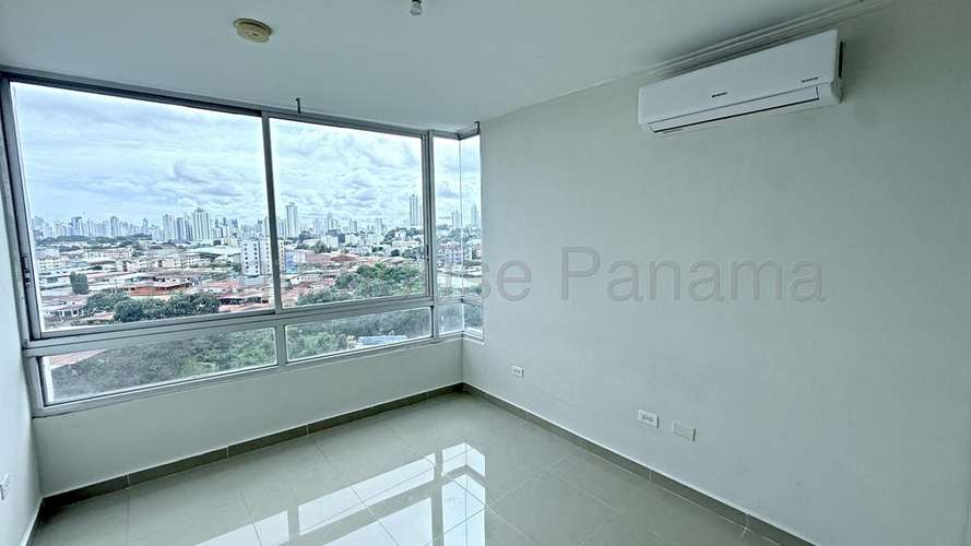 GRAN OPORTUNIDAD DE VENTA DE APARTAMENTO EN RIO ABAJO KS - Imagen 4