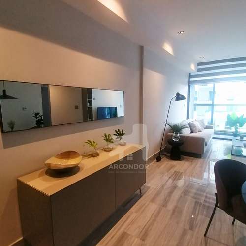 Lujoso Apartamento en Alquiler con amoblamiento de diseño - Imagen 6
