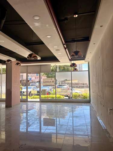 Local comercial en alquiler en Ciudad de Panamá, 152 m² con 3 estacionamientos - Imagen 6