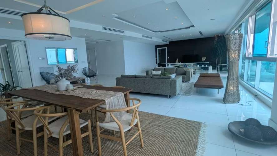 VENTA APARTAMENTO EN COSTA DEL ESTE (CG)