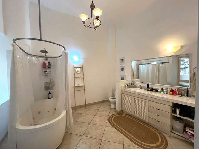 Carácter Histórico & Vida Contemporánea en Casco Viejo