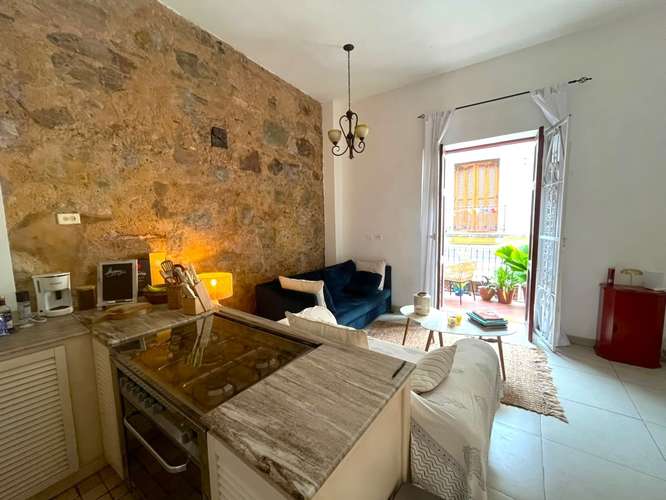 Carácter Histórico & Vida Contemporánea en Casco Viejo