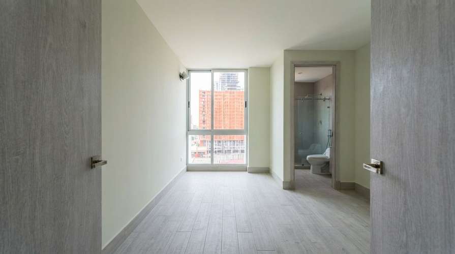 Apartamento en Bella vista I con balcón y a estrenar