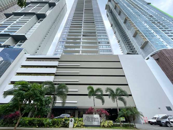 Venta de apartamento en Santa Maria