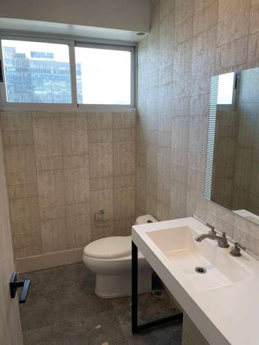 Exclusivo Penthouse Frente al Mar en Avenida Balboa