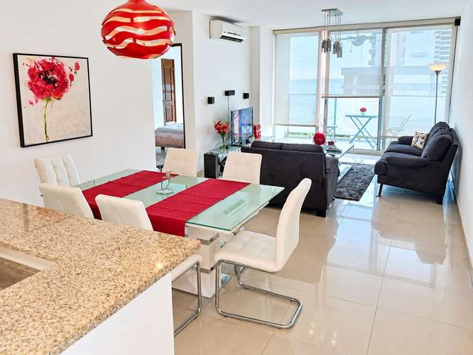 PUNTA PAITILLA | FURNISHED | 2 BEDROOMS | BALCONY | 115 M²