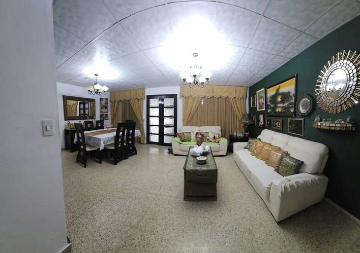 Residencial con Garita en Villa Lucre Calle sin Salida - Imagen 4
