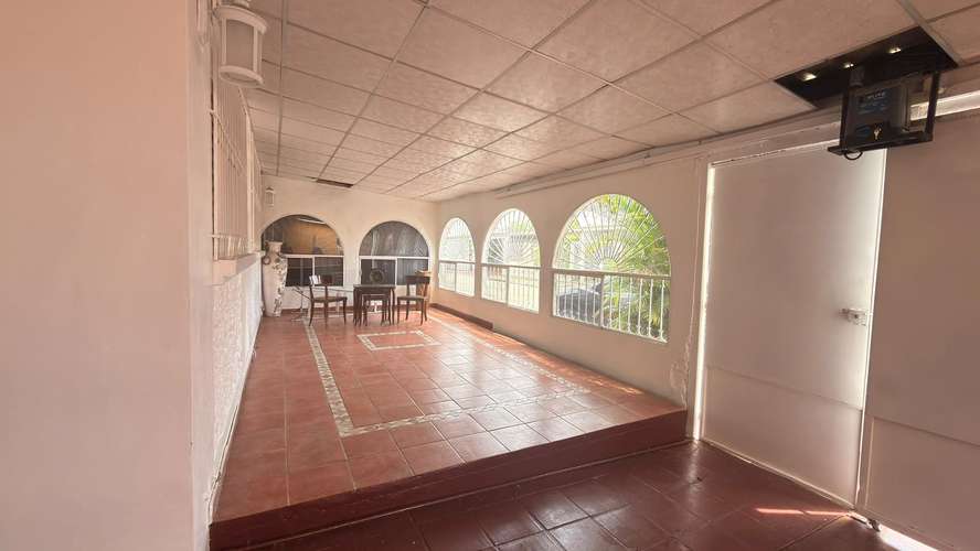 Residencial con Garita en Villa Lucre Calle sin Salida - Imagen 7