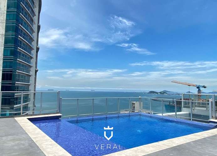 Venta de apartamento amoblado y remodelado PH Vista Balboa - Avenida Balboa (BO)