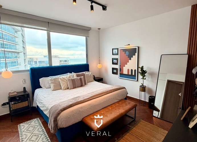 Venta de apartamento amoblado y remodelado PH Vista Balboa - Avenida Balboa (BO)