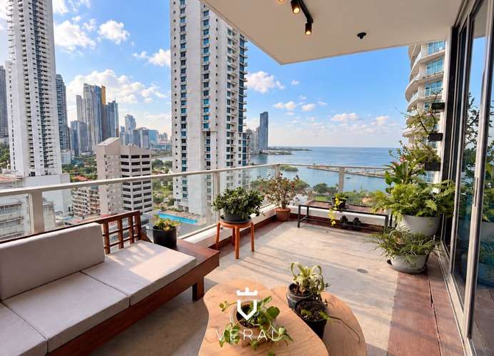 Venta de apartamento amoblado y remodelado PH Vista Balboa - Avenida Balboa (BO)