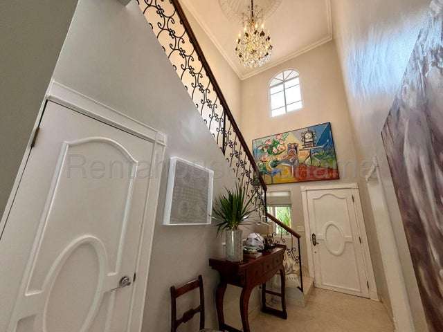 Casa en venta en Costa del Este 27MAM631