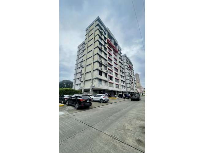 Se vende apartamento en Pueblo Nuevo, Ph Monterrey 1