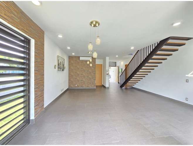 Venta de casa en Altos de Panamá con 3 recamaras  - Imagen 3