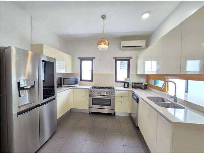 Venta de casa en Altos de Panamá con 3 recamaras  - Imagen 8