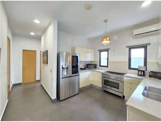 Venta de casa en Altos de Panamá con 3 recamaras  - Imagen 5