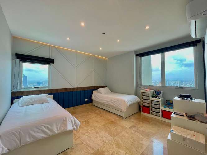 Lujoso apartamento de 4 habitaciones en PH Q Tower, Punta Pacífica, con vistas al mar y amenidades exclusivas