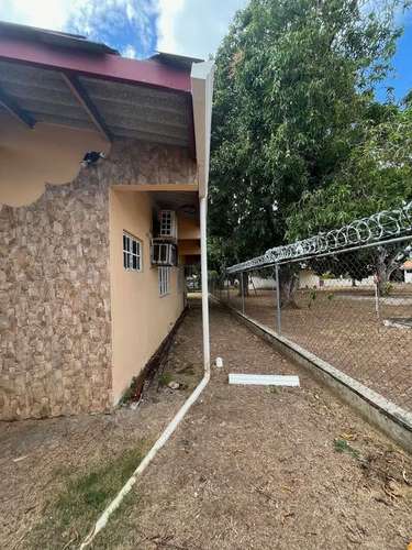 Casa en venta con piscina en Nueva Gorgona