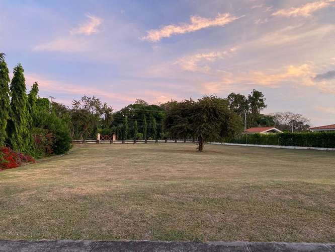 Punta Barco – Lote de 1,275mts2 – 180,000