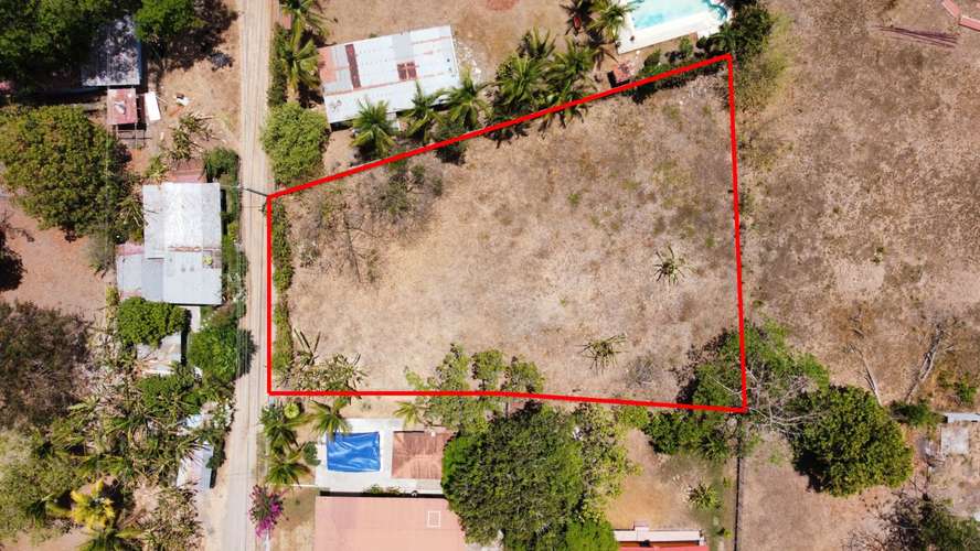 Terreno titulado de 1467 m² con vista al mar en Gorgona, listo para construir tu hogar soñado