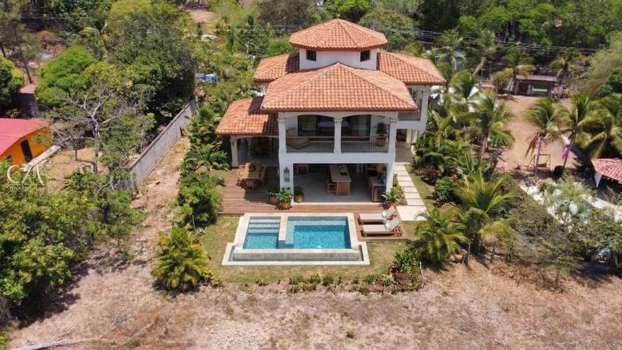Terreno titulado de 1467 m² con vista al mar en Gorgona, listo para construir tu hogar soñado - Imagen 6