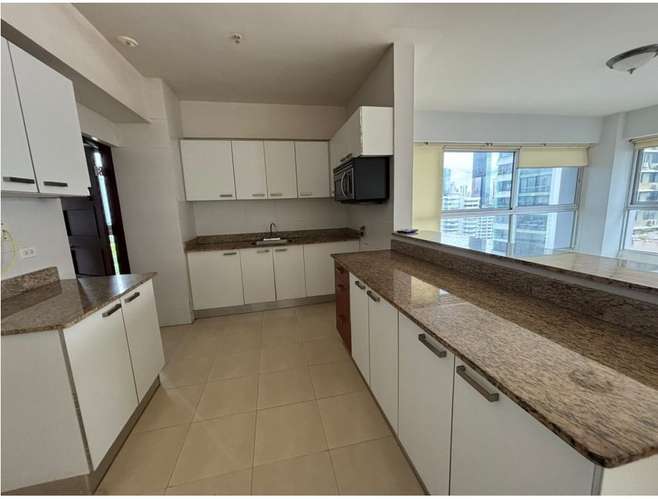 VENTA DE APARTAMENTO EN AVENIDA BALBOA PH GRANDBAY TOWER - Imagen 2