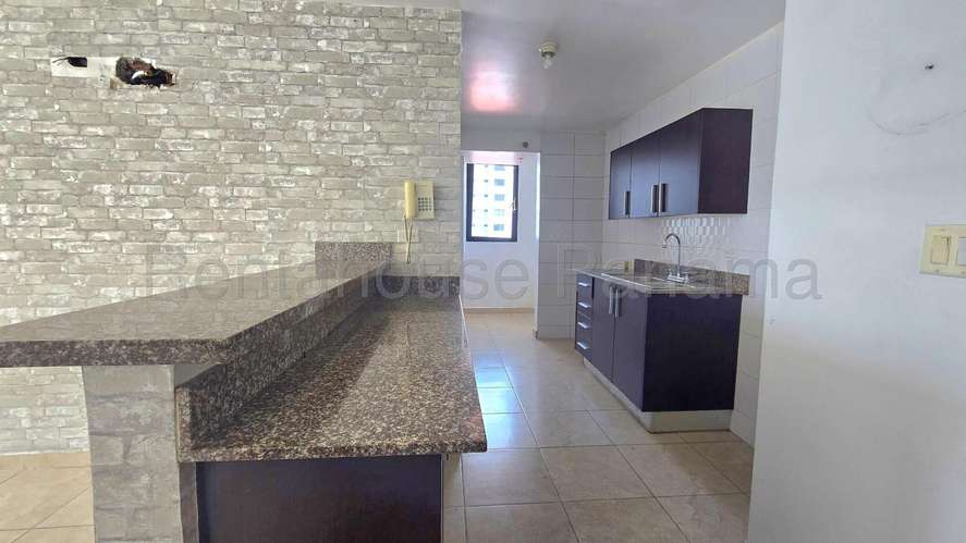 Vendo Apartamento en Carrasquilla LC27-3237
