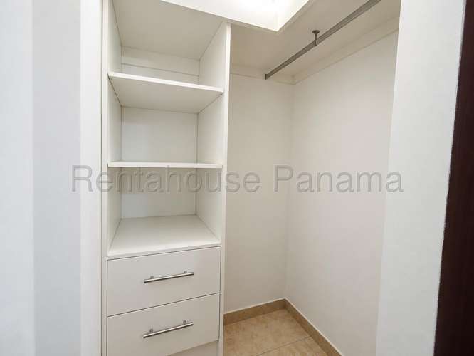 Vendo Apartamento en Pueblo Nuevo LC27-3225