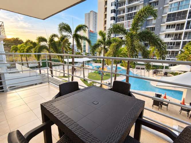 Vendo Apartamento en Pueblo Nuevo LC27-3225