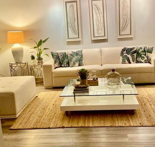 La Alameda. 500mts 4r 3.5b piscina $460,000.00