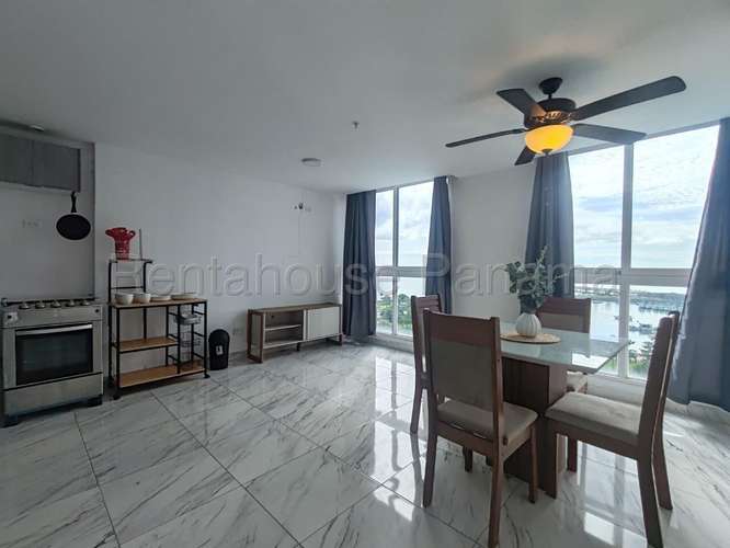 Vendo Apartamento en Avenida Balboa LC27-3224