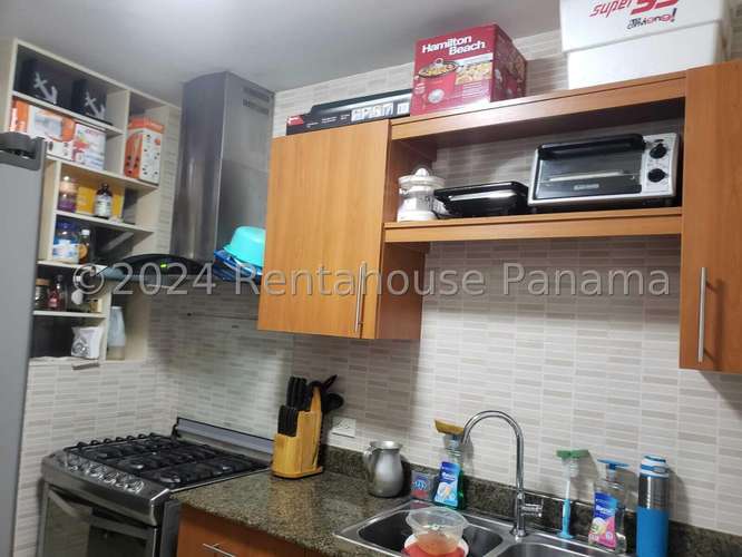 Vendo Apartamento en San Francisco LC27-3222