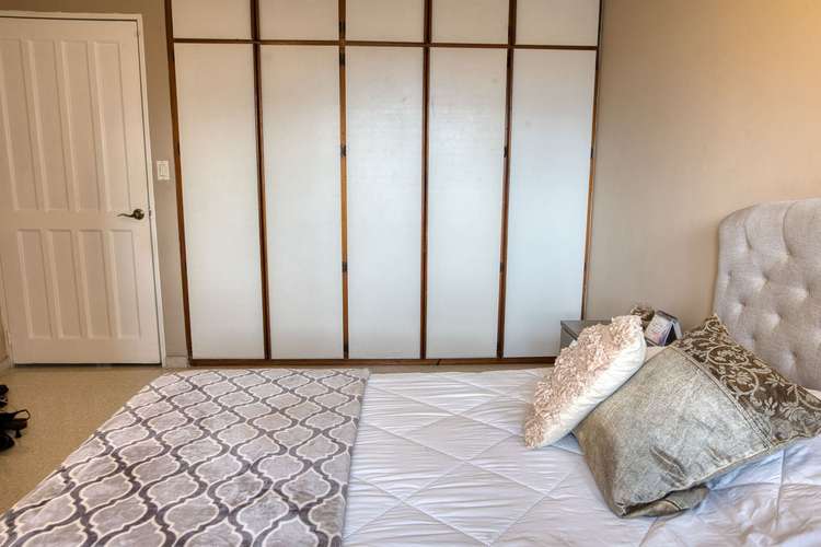 Monaco. 170mts 3r 2b cbs 2est $245,000.00neg