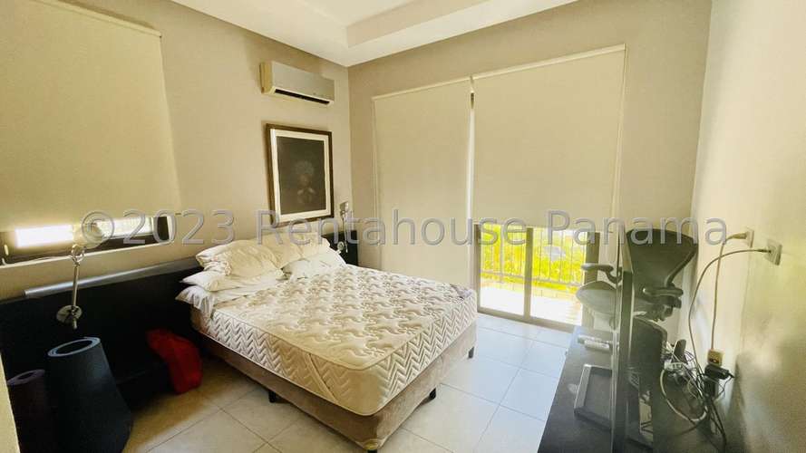Venta de Casa en Clayton cdy27-670