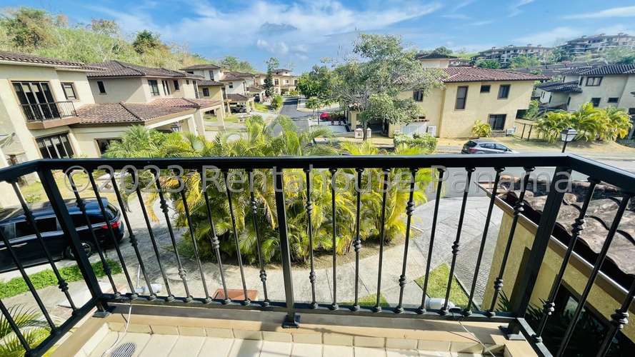 Venta de Casa en Clayton cdy27-670