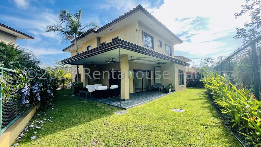 Venta de Casa en Clayton cdy27-670