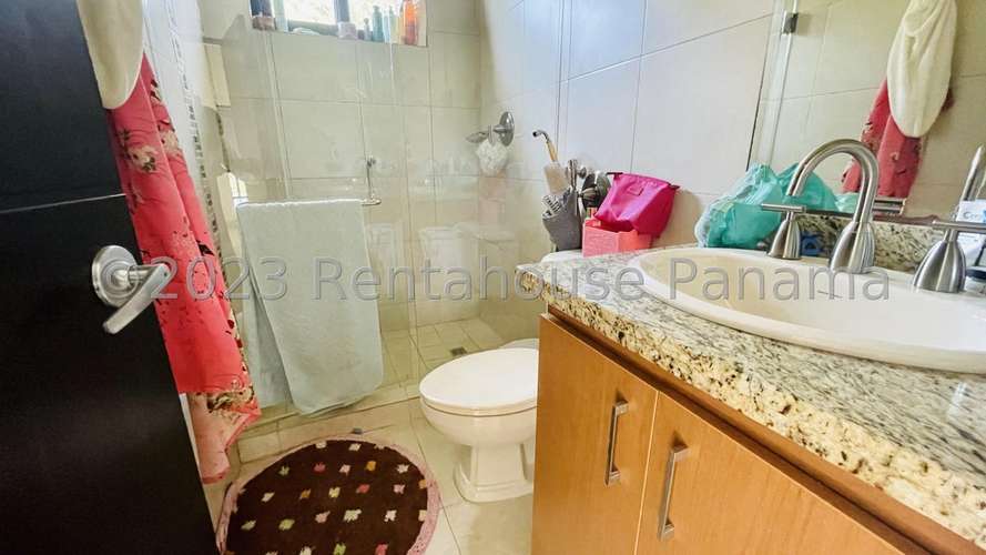 Venta de Casa en Clayton cdy27-670